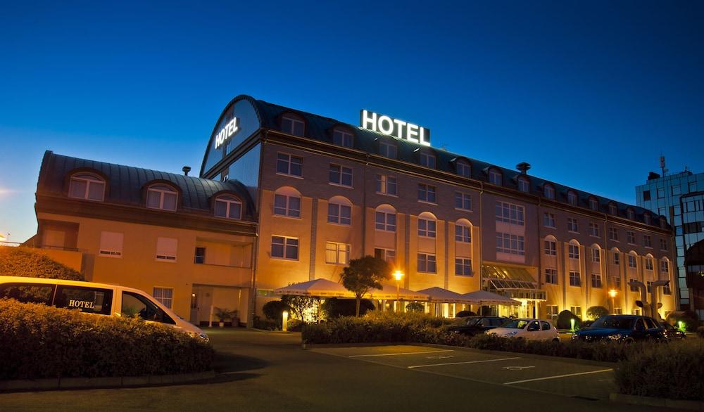 Sachsenpark-Hotel Λειψία Εξωτερικό φωτογραφία